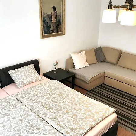 Apartamento Plutoland 1 Bratislava