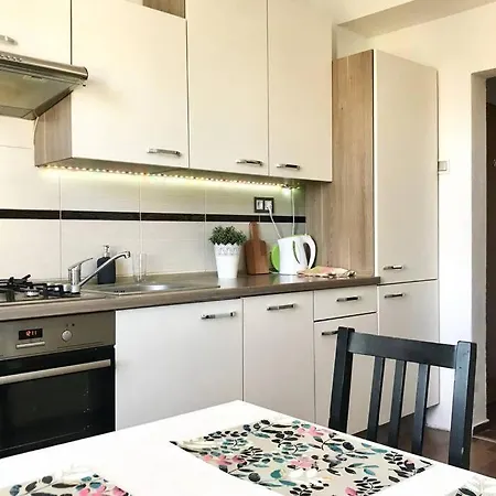 Plutoland 1 Apartamento